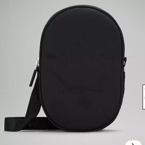 LULULEMON TEAM CANADA Future Legacy crossbody bag purse black OS unisex